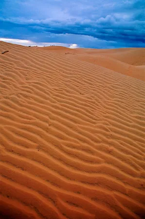 Desert textures in Mui Ne