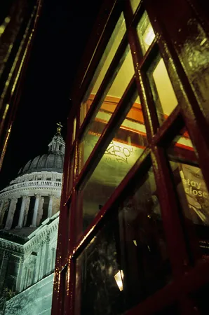 St. Pauls Cathedral and phone box